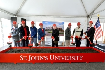 Groundbreaking of SJU basketball facility 860 x 640