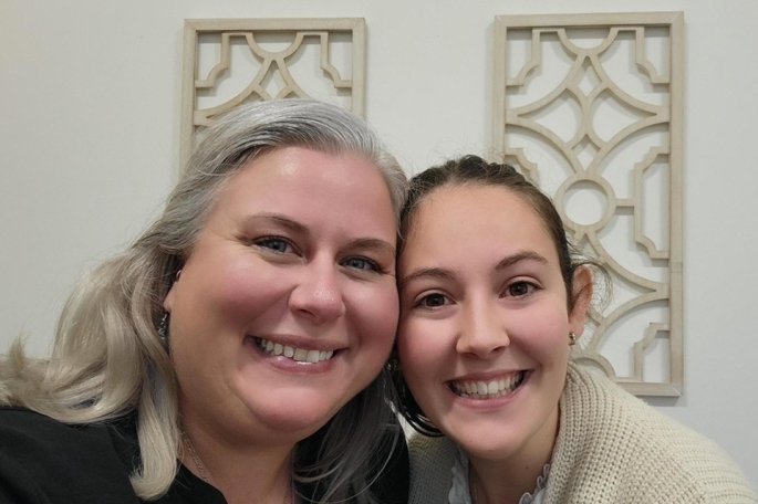Amy Arcario and Rocio selfie