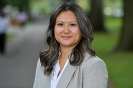 Melinda Liu headshot