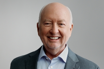 James F. McCann, Chairman of 1-800-Flowers.com, Inc.